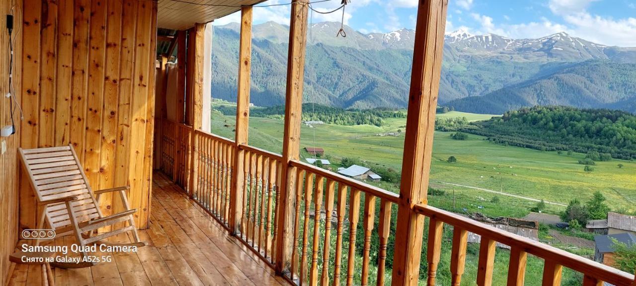 Guest House Tsasne Omalo 外观 照片