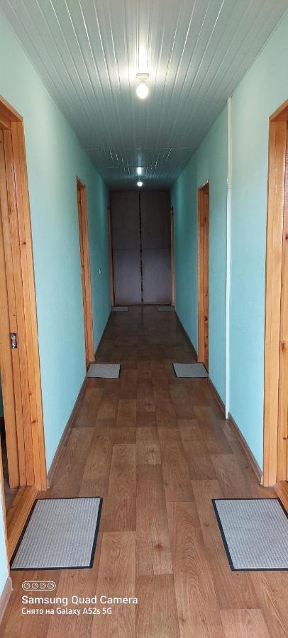Guest House Tsasne Omalo 外观 照片