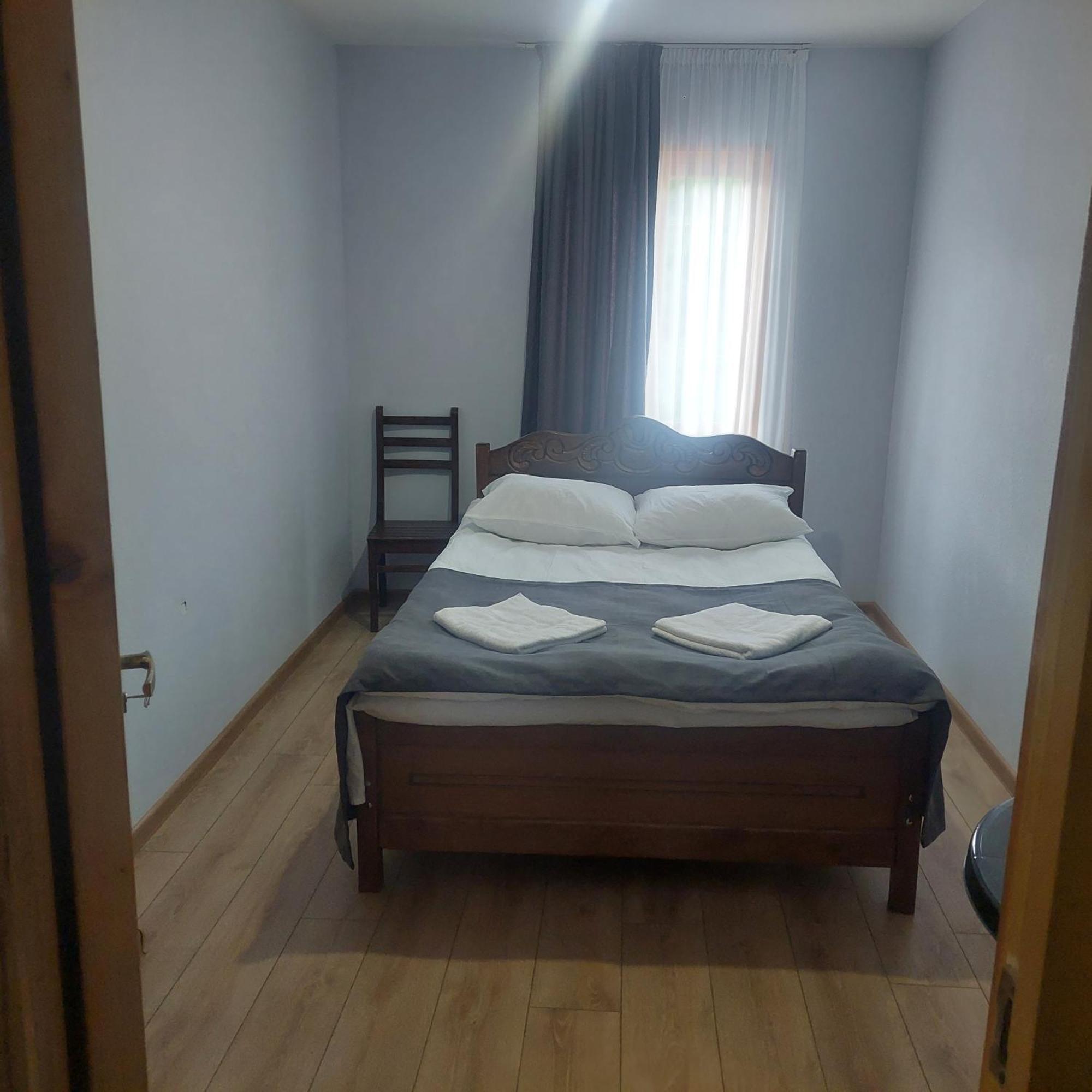 Guest House Tsasne Omalo 外观 照片