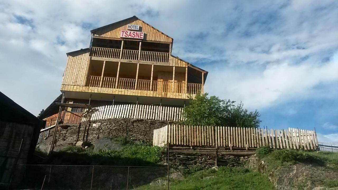 Guest House Tsasne Omalo 外观 照片